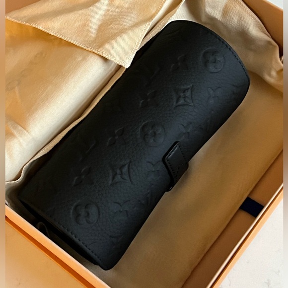 Louis Vuitton Etui 3 Montres Watch Case Taurillon Leather - Picture 8 of 15